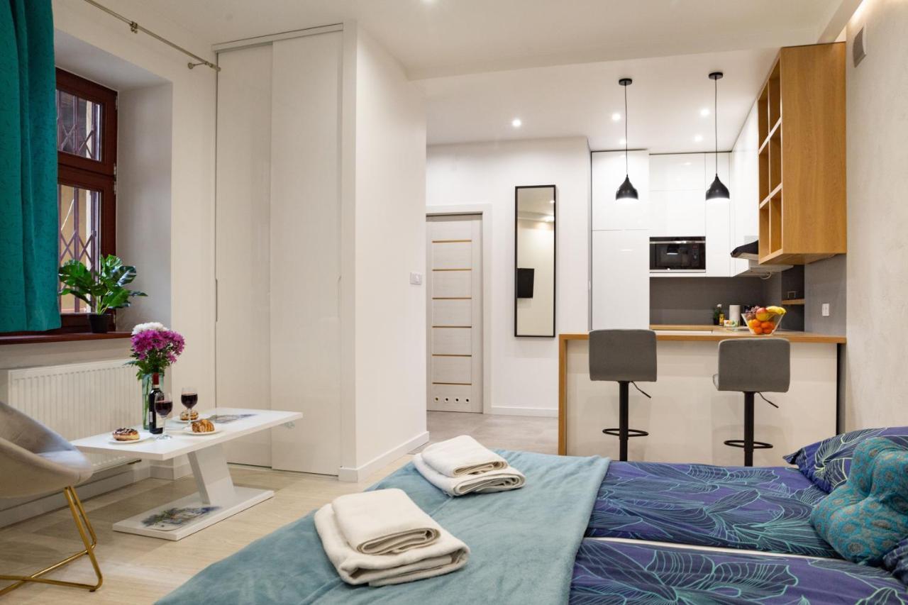 크라쿠프 Shy But Shining! Lovely, Stylish & Fully Equipped. 아파트 외부 사진